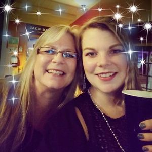 Meet your Posher, Kellie